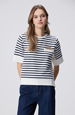 Beyaz Lacivert Dokuma Garni Detaylı Sweatshirt