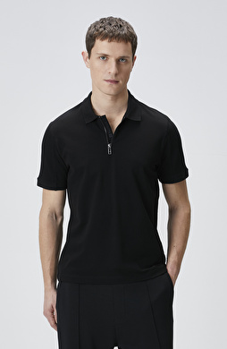 Siyah Polo Yaka Enjeksiyon Baskılı T-shirt
