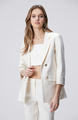 Kırık Beyaz Desenli Astar Detaylı Ceket