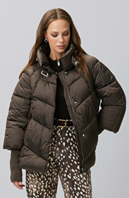 Acı Kahve Dik Yaka Oversize Puffer Mont