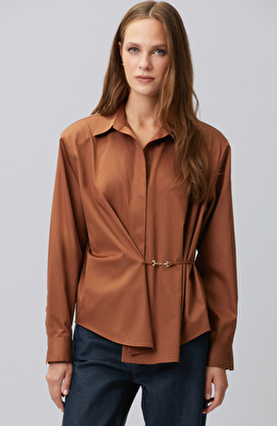 Limited Tarçın Aksesuar Detaylı Oversize Gömlek
