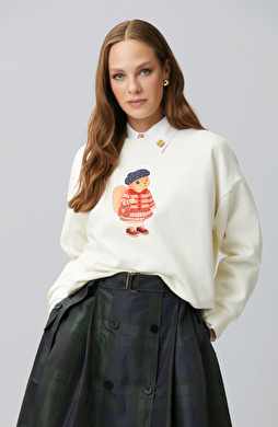 Kırık Beyaz Sincap Figürlü Baskılı Sweatshirt