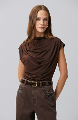 Acı Kahve Drape Detaylı Örme Bluz