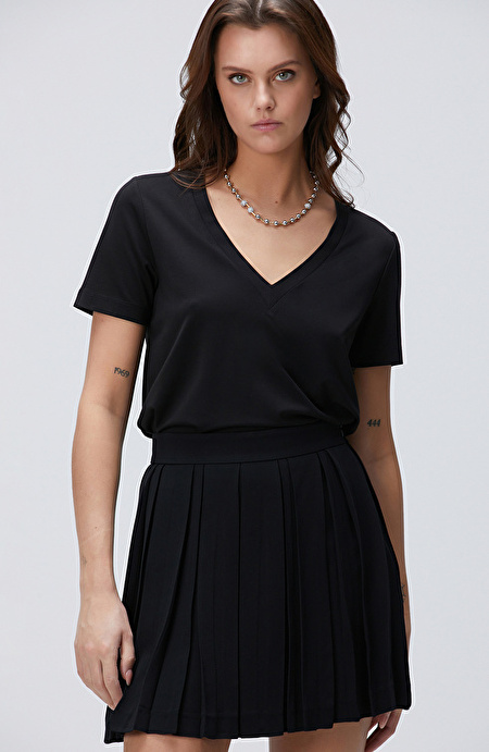 Siyah T-shirt