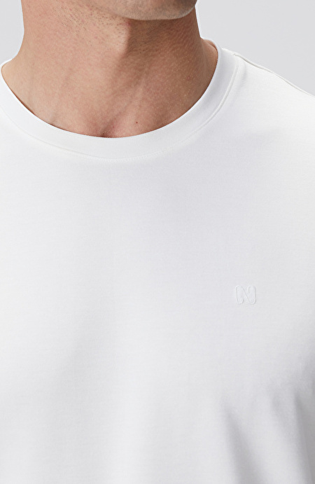 Kırık Beyaz Basic T-shirt_5