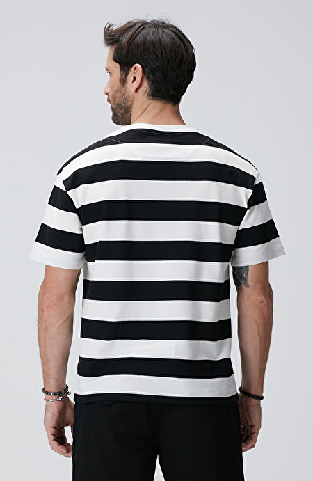 Siyah Beyaz T-shirt_4