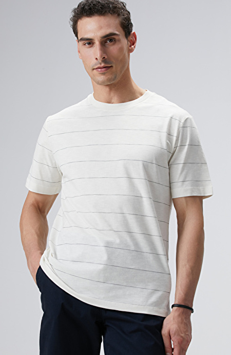 Kırık Beyaz T-shirt_1