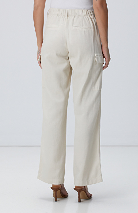 Kırık Beyaz Tencel Karışımlı Casual Pantolon_3
