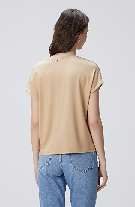 Bej T-shirt_4