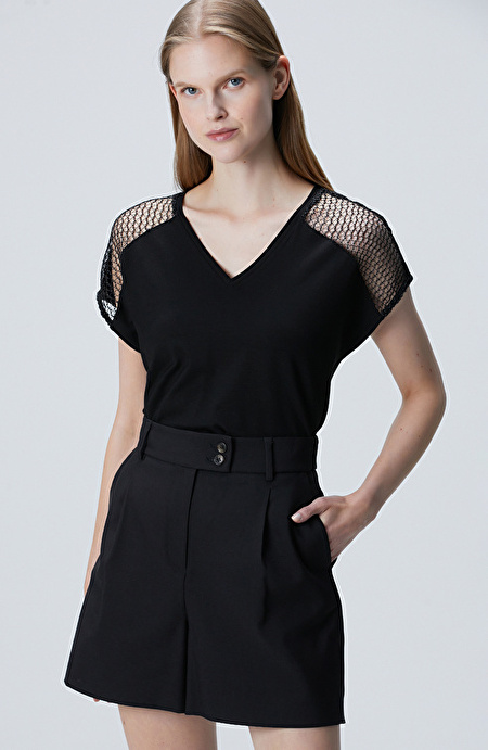 Siyah T-shirt
