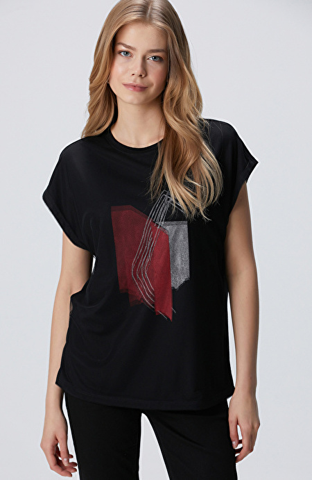 Siyah Tül Garnili T-shirt
