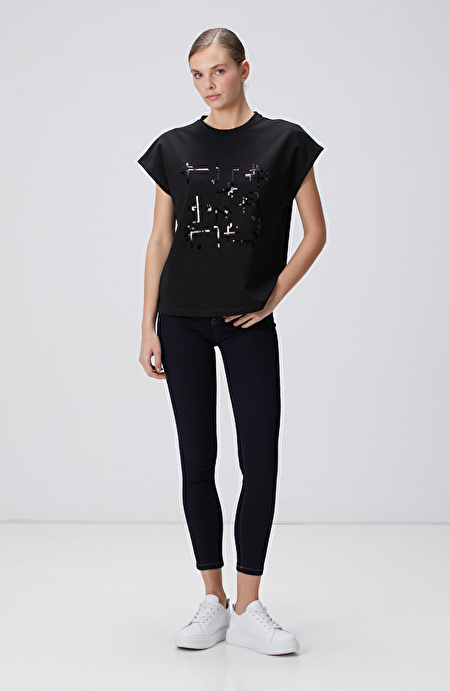 Siyah Payet Nakış İşlemeli T-shirt_1