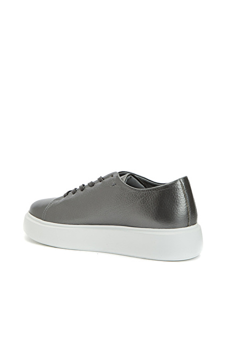 SNEAKER_2