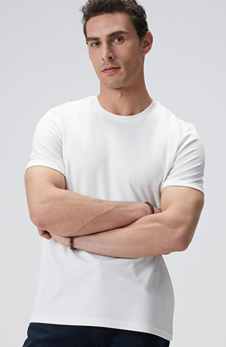 Kırık Beyaz Basic T-shirt_1
