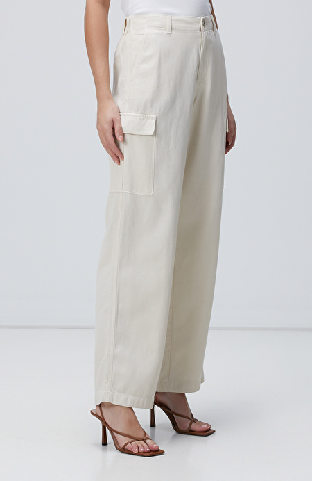 Kırık Beyaz Tencel Karışımlı Casual Pantolon_2