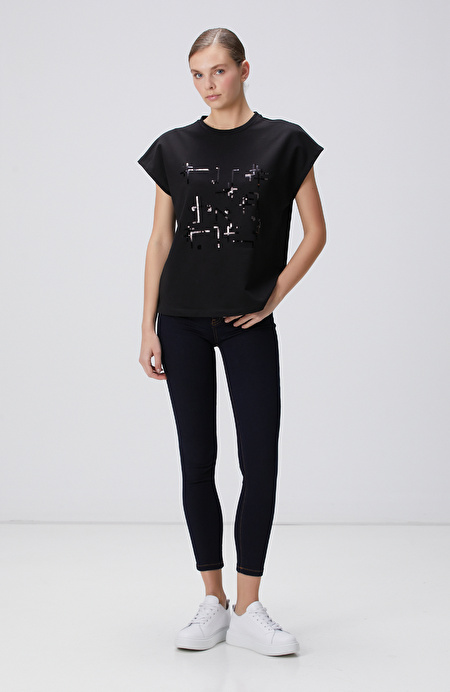 Siyah Payet Nakış İşlemeli T-shirt_1