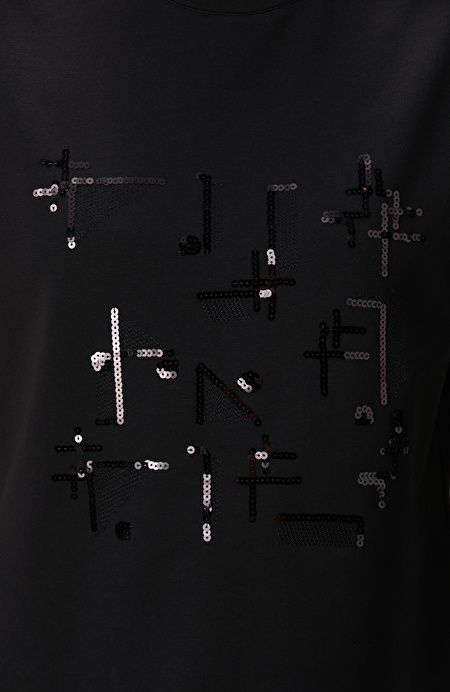 Siyah Payet Nakış İşlemeli T-shirt_5