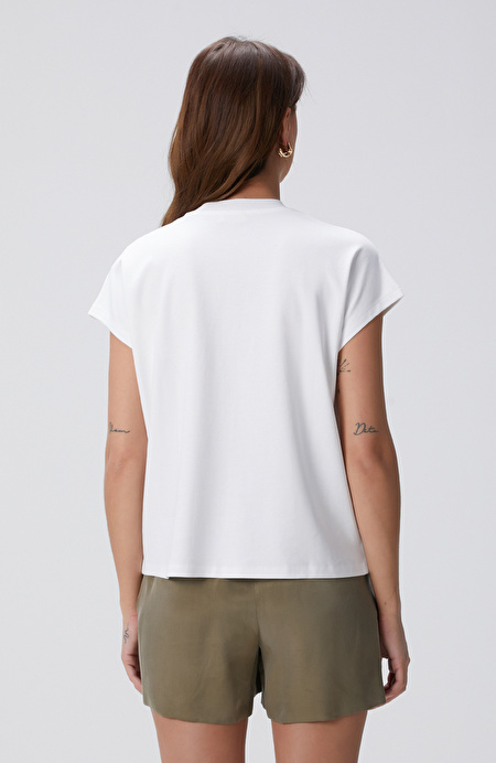 Beyaz T-shirt_4