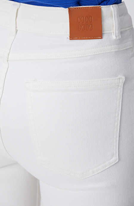 Kırık Beyaz Denim Pantolon_5