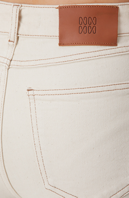Kırık Beyaz Denim Pantolon_5