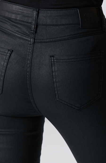 Siyah Kaplamalı Skinny Kalıp Denim Pantolon_4
