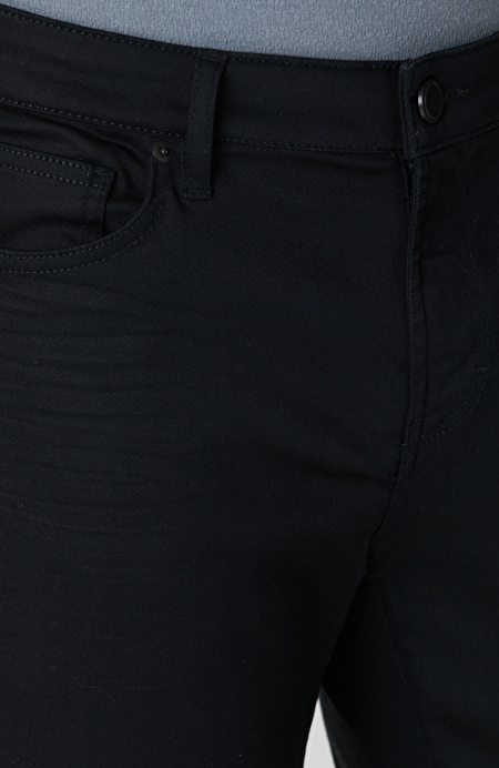 Siyah Kaplamalı Denim Pantolon_3
