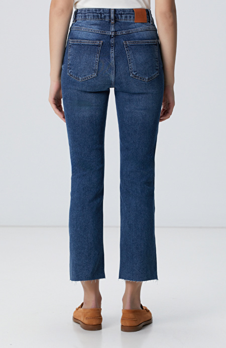 İndigo Kesik Paça Denim Pantolon_3