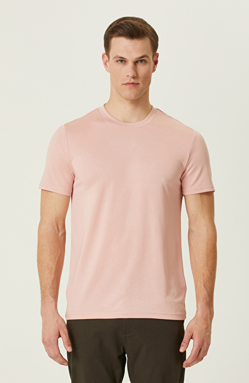 Pembe T-shirt