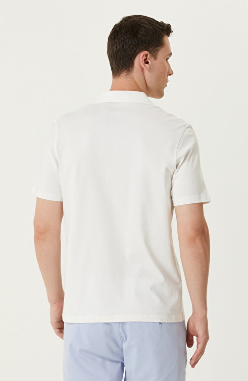 Kırık Beyaz Basic T-shirt_4