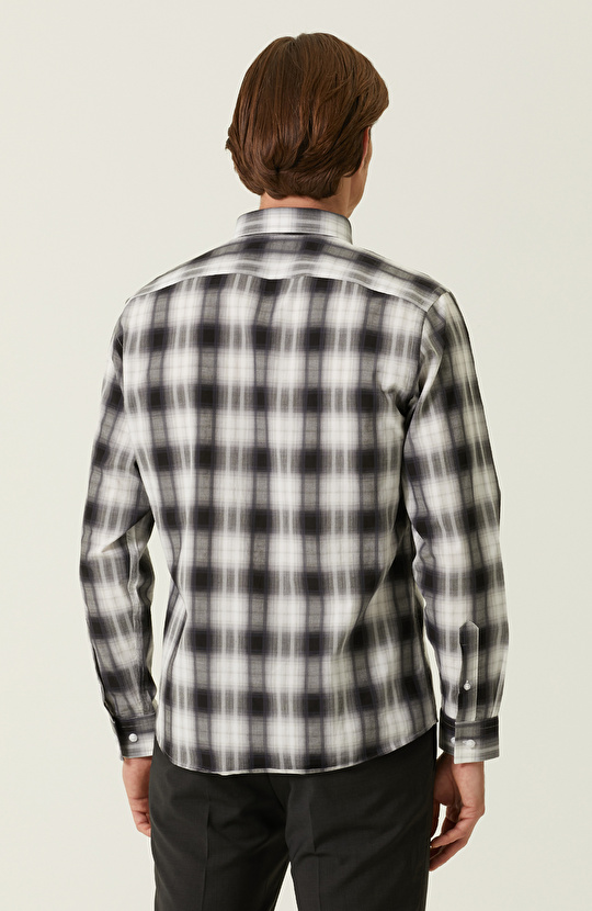 Slim Fit Siyah Beyaz Gömlek
