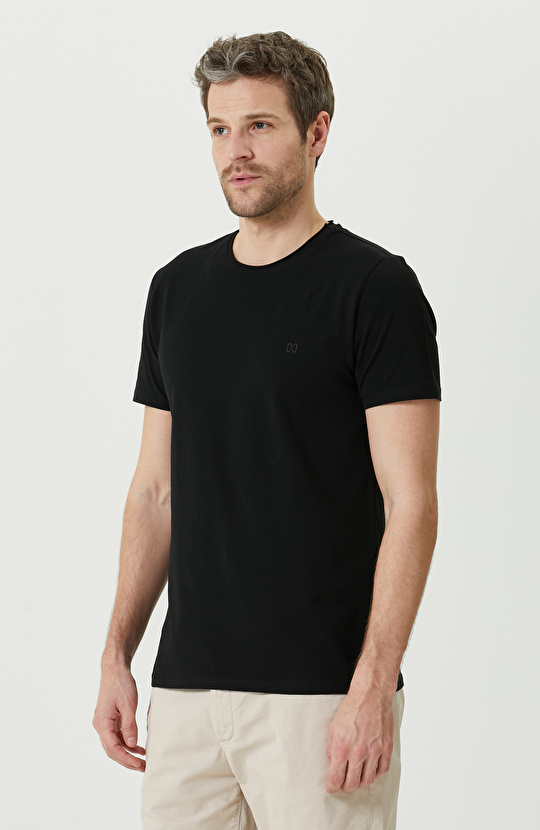 Siyah T-Shirt