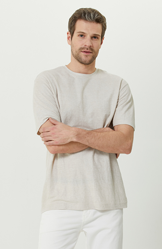 Bej Kısa Kollu Bisiklet Yaka T-Shirt