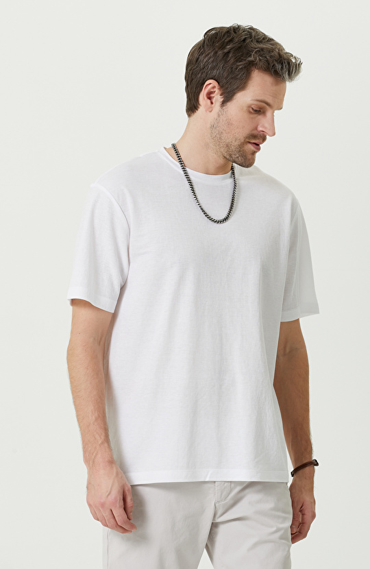 Beyaz T-shirt