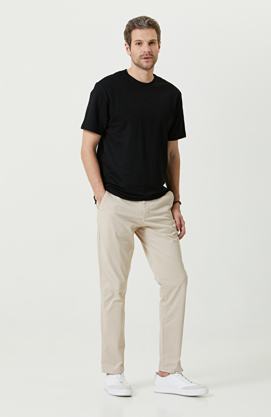 Siyah Kısa Kollu Bisiklet Yaka T-Shirt