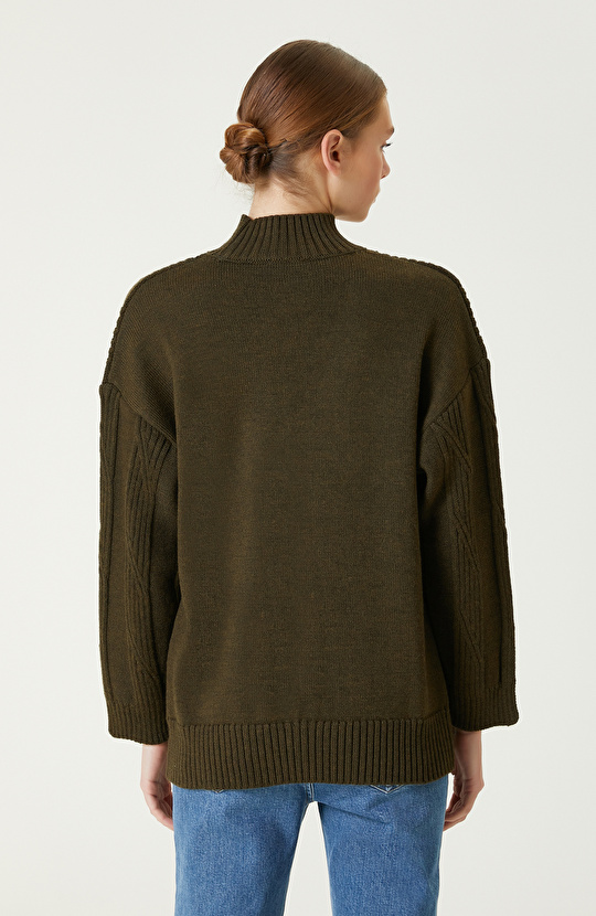 Haki Melanj Yün Kazak