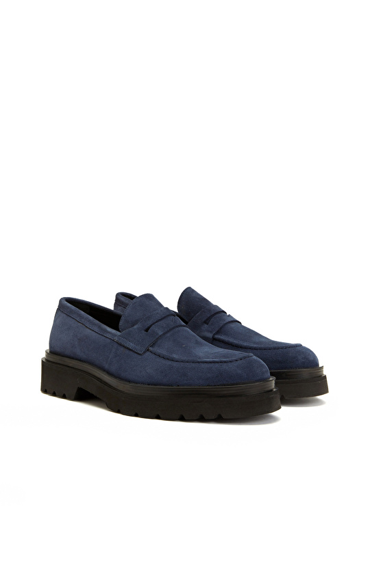 LOAFER