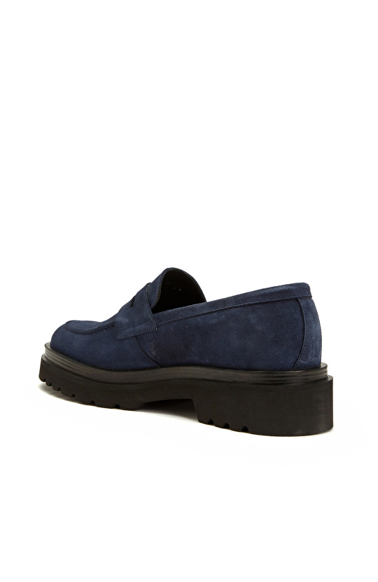 LOAFER