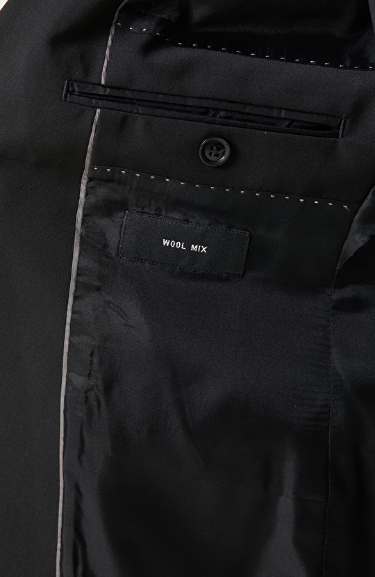 Siyah Yün Yelekli Takım Elbise