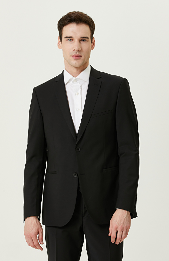 Siyah Yün Yelekli Takım Elbise