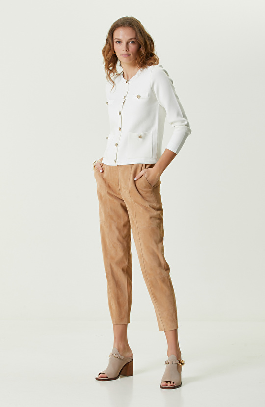 Ekru Logo Düğmeli Triko Ceket