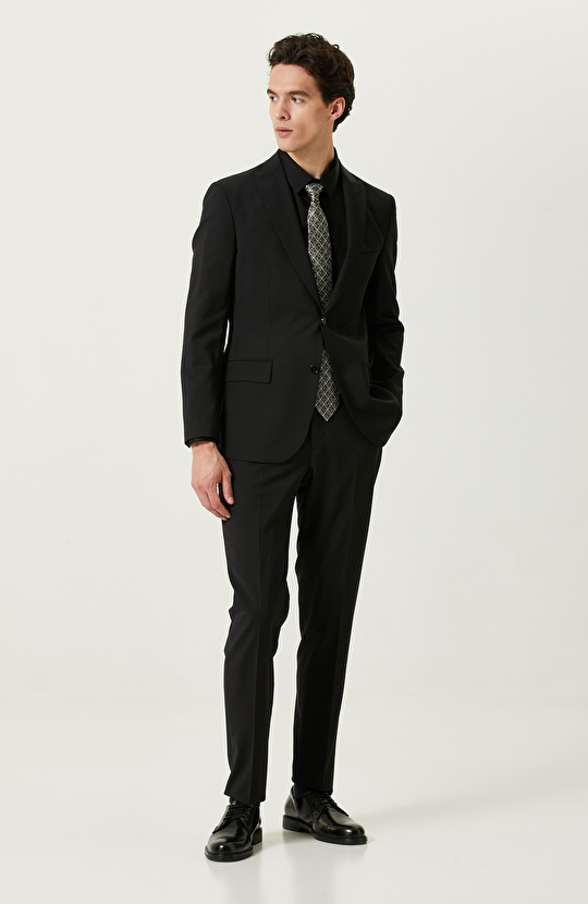 Siyah Non-Iron Saten Gömlek