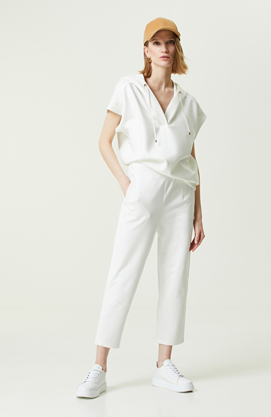 Ekru Kısa Kollu Kapüşonlu Sweatshirt