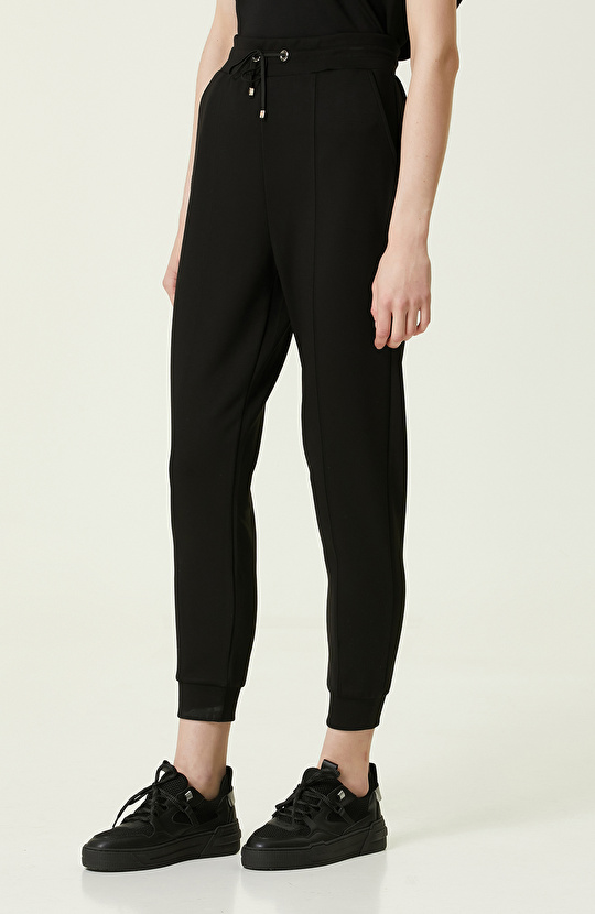 Siyah Lastikli Eşofman