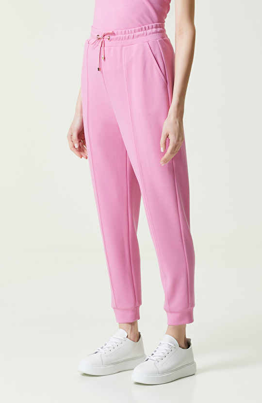 Pembe Lastik Paça Eşofman