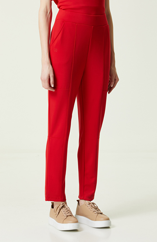 Kırmızı Dar Paça Eşofman Altı