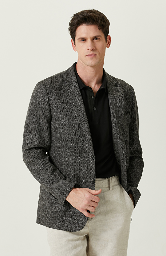 Mono Yaka Siyah Uzun Kollu Ceket