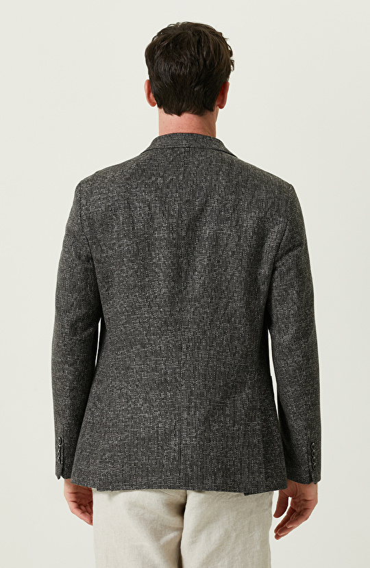 Mono Yaka Siyah Uzun Kollu Ceket