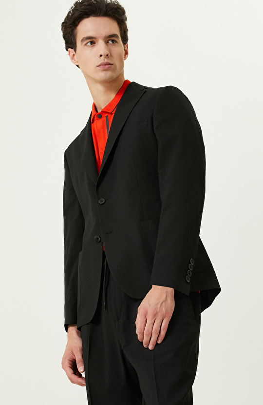 Siyah Mono Yaka Takım Elbise