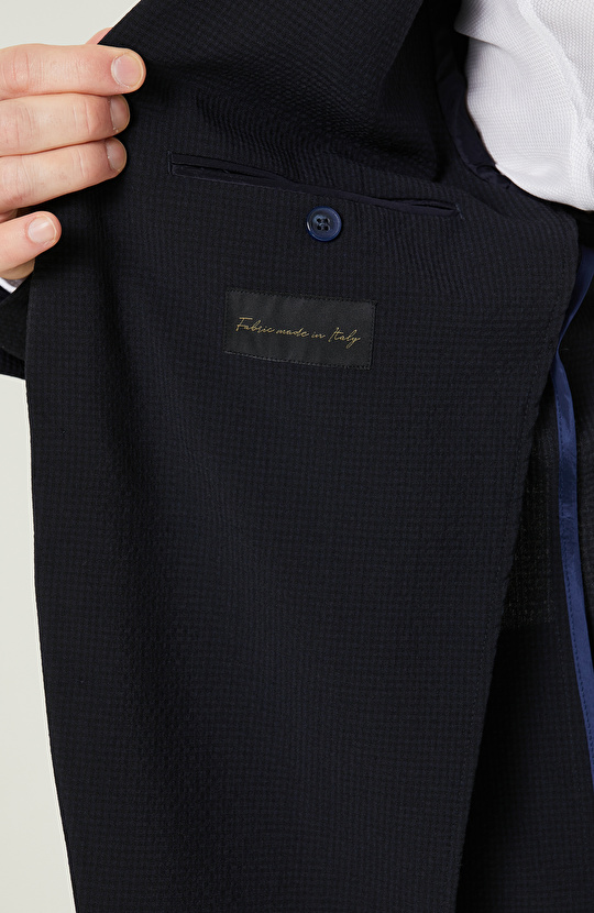 Gofre Desenli Mono Yaka Lacivert Takım Elbise