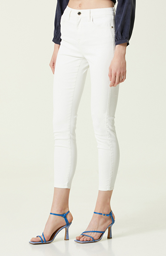 Beyaz Denim Pantolon